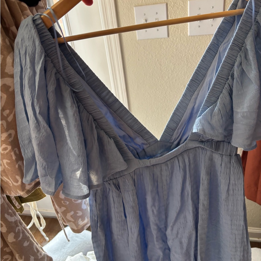 Light Blue V-Neck Romper with Flutter Sleeves